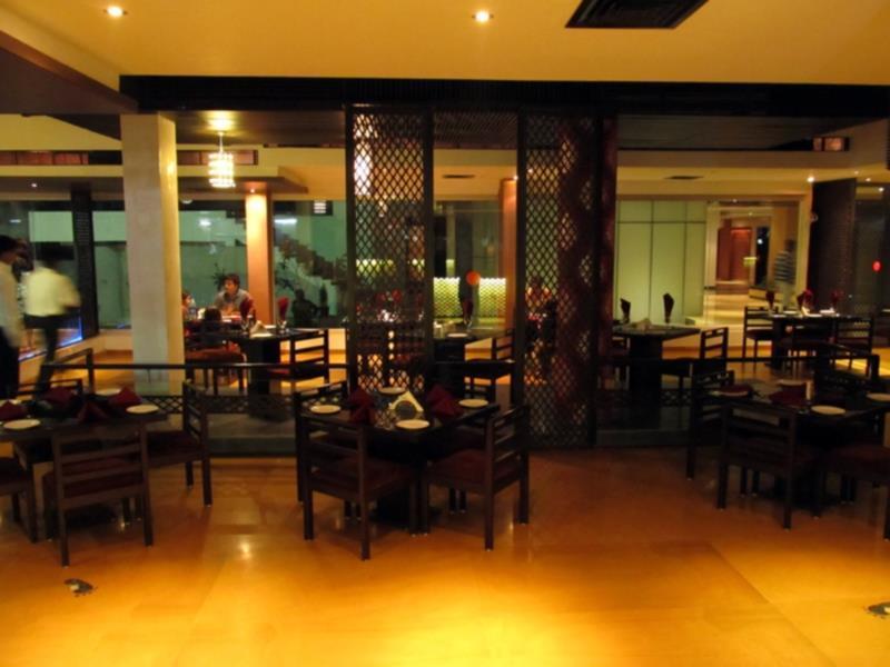 Sea Rock Inn 达曼 外观 照片
